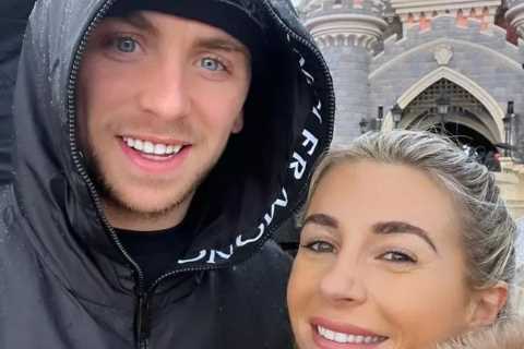 Inside Dani Dyer’s trip to Disneyland with boyfriend Jarrod Bowen and son Santiago