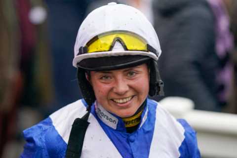 World Cup winner to be predicted in Haydock horse race as Bryony Frost aims to set England on path..