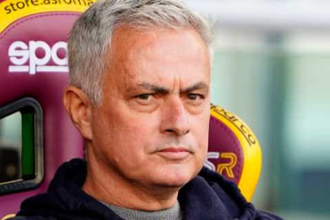 Roma boss Jose Mourinho ‘wants former Arsenal star Hector Bellerin transfer from Barcelona after..