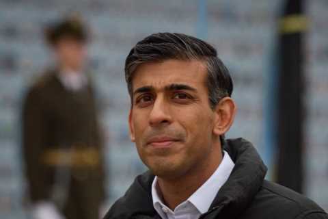 Budget risks losing us the next general election, Tory rebels warn Rishi Sunak