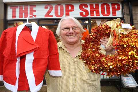 I did a £5 shop at ‘Britain’s cheapest store’ where everything is 20p – I bought all my Christmas..
