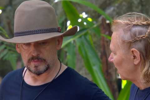 Boy George angers I’m A Celeb fans by sensationally quitting challenge – risking his campmate’s..