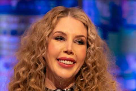 Who is Katherine Ryan and how many children does she have?