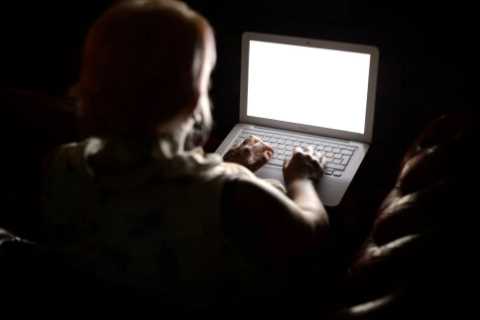 Perverts who snap photos down a woman’s top face going to jail under tough new crackdown