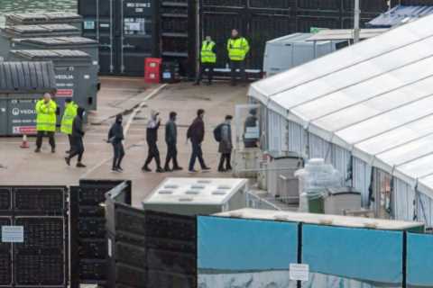 All Albanian Channel migrants should be blocked from claiming asylum under tough new laws, MPs..