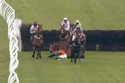 Bryony Frost out injured again after breaking collarbone in horror fall but targeting blockbuster..