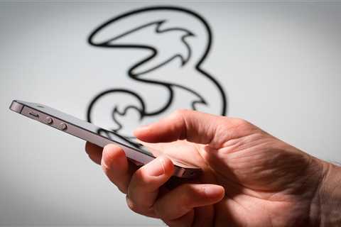 Three Mobile network down – hundreds of customers unable to make calls this morning