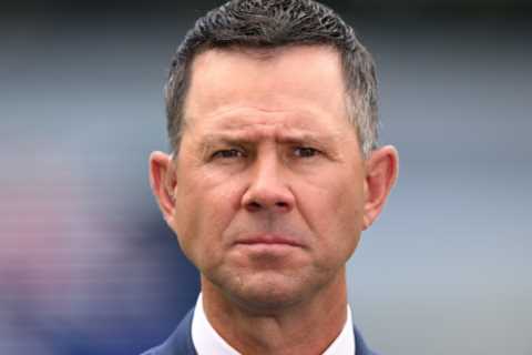 Australia cricket legend Ricky Ponting rushed to hospital after heart scare while commentating on..