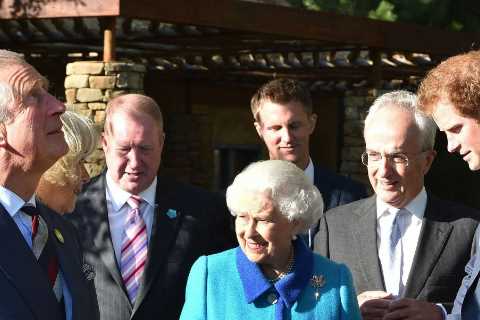 Inside Queen’s desperate bid to broker peace deal with Prince Harry before she died