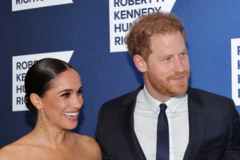 Prince Harry &amp; Meghan Markle ‘want to be seen as united couple’ before Netflix doc at gala,..