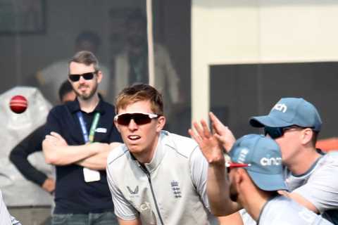 Gunfire heard outside England’s hotel in Pakistan but cricketers training normally as they travel..