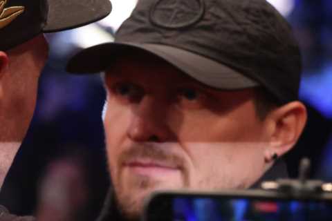 Tyson Fury on verge of agreeing Oleksandr Usyk unification fight in Saudi Arabia, claims..
