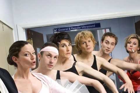 Where is the cast of Green Wing now?