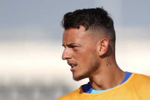 Arsenal star Ben White ‘left England camp due to alleged bust-up with coach after struggling to mix ..