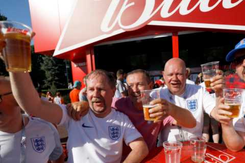 I work in HR – here’s everything your boss could do if you turn up to work drunk after watching..