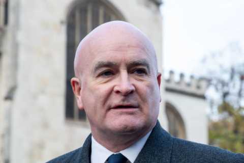 RMT  chiefs warn members to pay tax on windfalls from a union-saving scheme