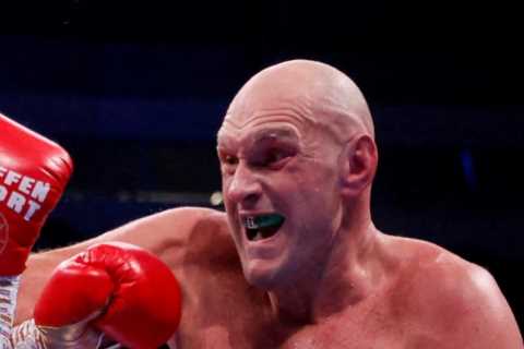 Tyson Fury returns to Ring Magazine’s heavyweight rankings but is beaten to top spot by Oleksandr..