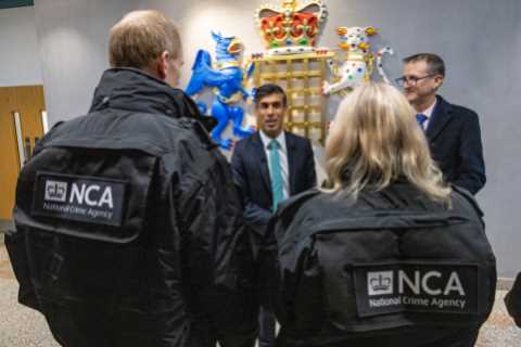 I share people’s anger over illegal immigration – I’ll take back control of our borders, vows Rishi ..