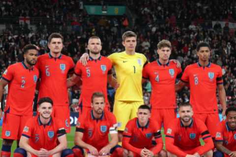 When is the 2022 FIFA World Cup final?