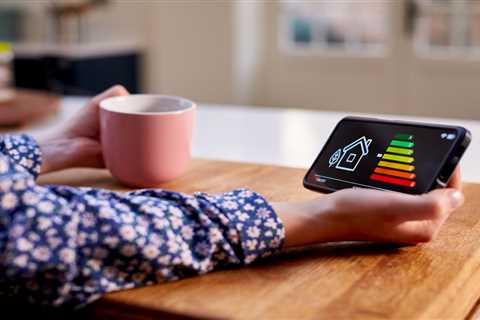 Five energy saving tips that help cut bills revealed – and the myths that are a waste of time