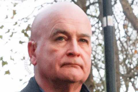 Strike boss Mick Lynch under pressure as it’s revealed 250 signallers &amp; track engineers are..