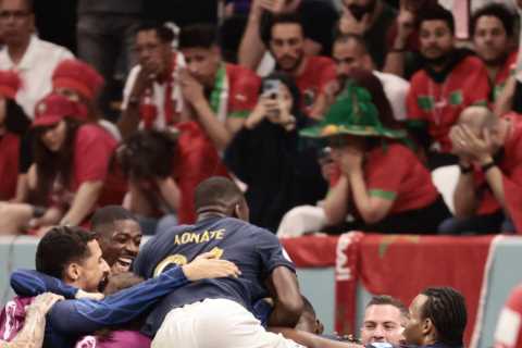 Do the winners of the third place playoff get a medal at World Cup 2022?