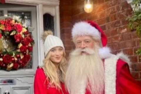 Laura Whitmore reveals stunning festive display as Santa visits her £1million London home