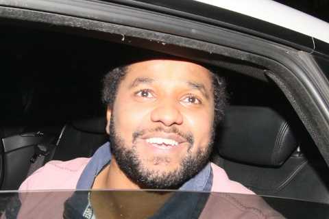 Strictly champ Hamza Yassin smiles for fans as he’s seen for the first time since Glitterball win