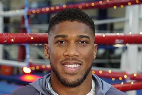 Anthony Joshua signs up to read second CBeebies story