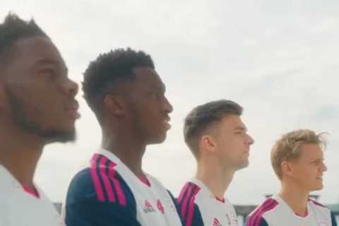 Watch Arsenal stars Eddie Nketiah, Martin Odegaard and Kieran Tierney in brilliant beach shooting..