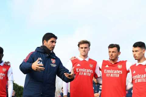 Full strength Arsenal held to 0-0 draw by Luton as Xhaka, Saka, Ramsdale and White start in behind..