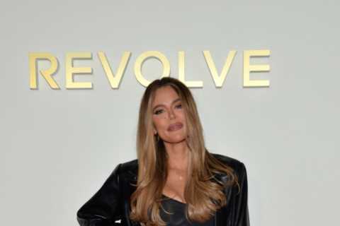 Kardashian fans rip Khloe for ‘tone deaf’ post &amp; beg star to spend fortune on charity instead..