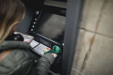 How much money can you withdraw from an ATM? Maximum cash withdrawals for UK banks revealed