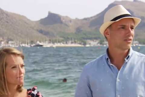 A Place in the Sun fans rip into ‘pretentious, time-wasting’ house hunters after string of ‘red..