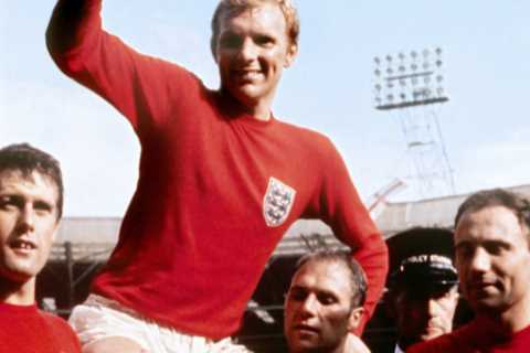 How many of England’s 1966 World Cup winning team are still alive?