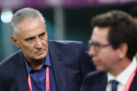 Ex-Brazil coach Tite robbed on streets of Rio de Janeiro with thief attacking 61-year-old for World ..