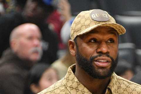 ‘I will not be accepting gifts on Christmas’ – Floyd Mayweather explains why he’s BANNED people..