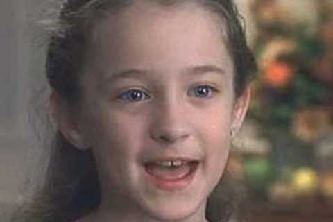 You’ve Got Mail child star unrecognisable after quitting acting to run a doughnut shop
