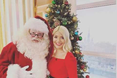Inside the secrets of Holly Willoughby’s Christmas Day including her incredible time saving hacks