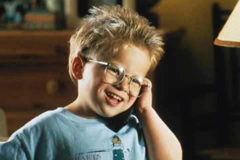 Jerry Maguire’s rarely seen child star Jonathan Lipnicki is unrecognisable 26 years after starring..