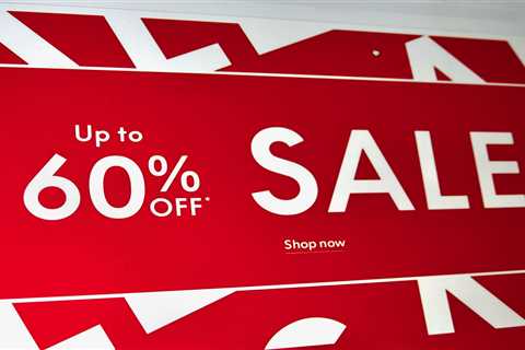Furious Boxing Day shoppers slam major retailer after its online shop crashes