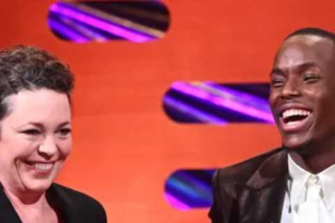 Olivia Colman left mortified by ’embarrassing situation’ during sex scene with younger male co-star