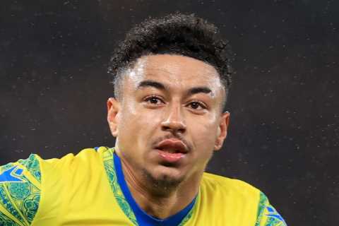 Jesse Lingard off injured on Man Utd return but fans lift Forest ace’s gloom as he finally gets Old ..