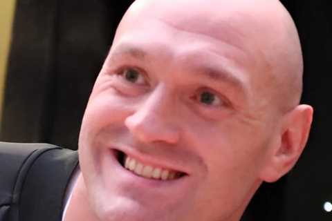 Tyson Fury calls out three heavyweights to UK stadium fights including Anthony Joshua and only Brit ..