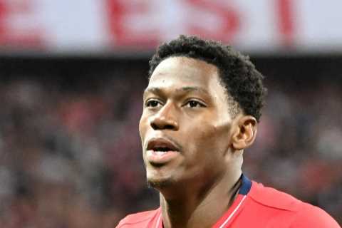 Man Utd and Chelsea get huge Jonathan David transfer boost as Lille boss admits they will struggle..