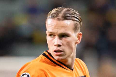 Arsenal beg Shakhtar to be realistic over £85m Mudryk transfer valuation after seeing Liverpool get ..