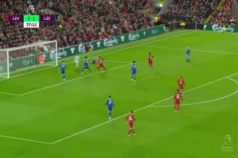 Fans all say the same thing about ‘David Luiz 2.0’ Faes as Leicester defender scores TWO horror own ..