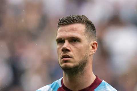 Fans stunned as Birmingham City announce signing of Burnley’s Kevin Long with hilarious Home Alone..