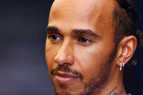 Lewis Hamilton still no closer to Mercedes contract extension with just 12 months left as F1 star..