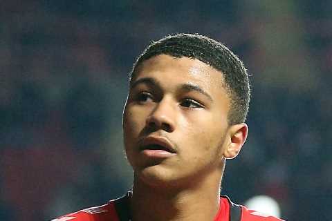 Chelsea set to block Mason Burstow loan transfer exit with young striker in line for first-team..